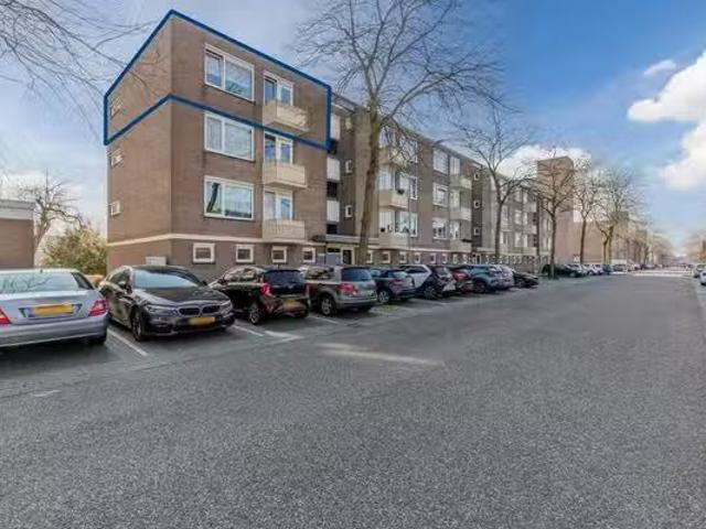 Appartement te koop Karel van Egmondstraat 59 in Venlo voor €.
