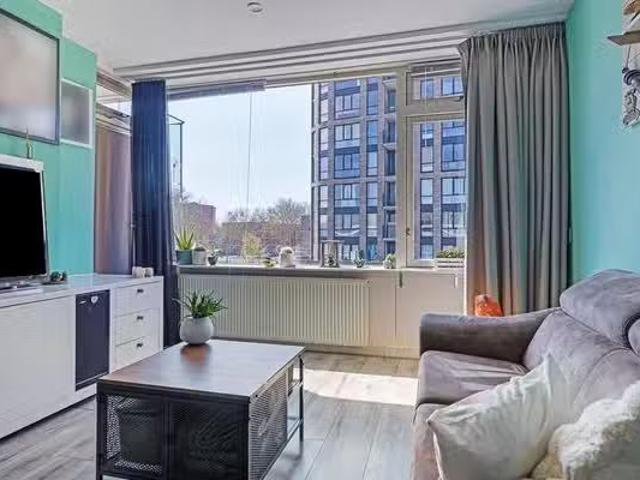 Appartement te koop Katendrechtse Lagedijk 247 A in Rotterdam.