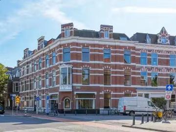 Appartement te koop Kazernestraat 54 in Den Haag voor € 1.325.