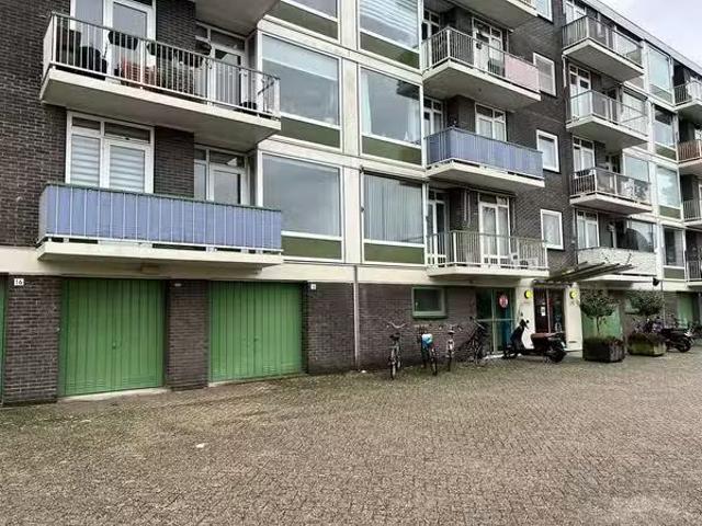 Appartement te koop Kennedylaan 14 in Leiden voor € 425.000