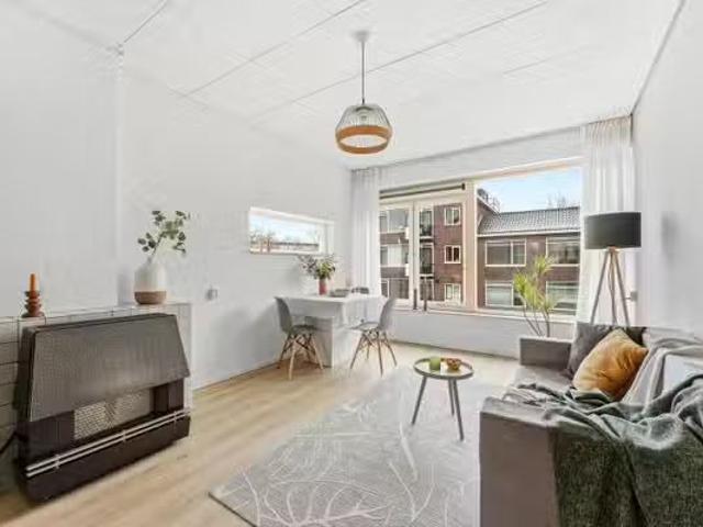 Appartement te koop Kerstroosstraat 3 C in Rotterdam voor € 24.