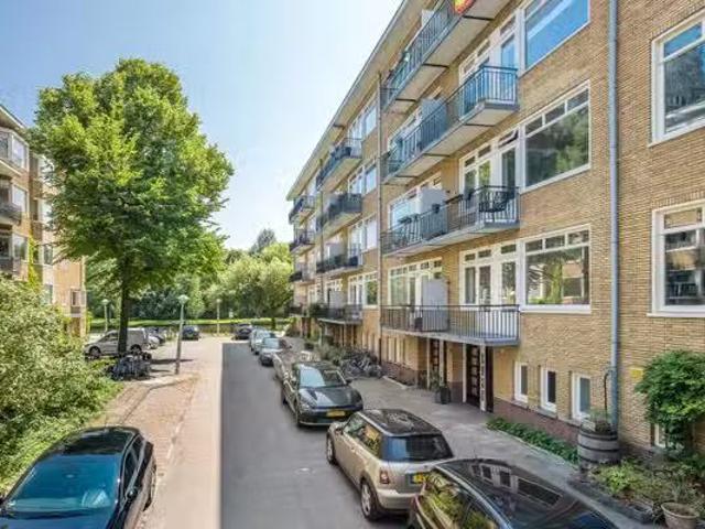 Appartement te koop Kijkduinstraat 51 3 in Amsterdam voor € 42.