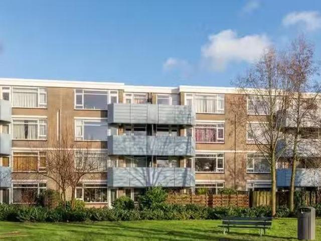 Appartement te koop Kometensingel in Amsterdam voor € 395.000