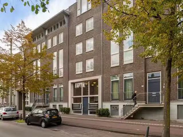 Appartement te koop Koningin Marialaan 21 C in Den Haag voor €.