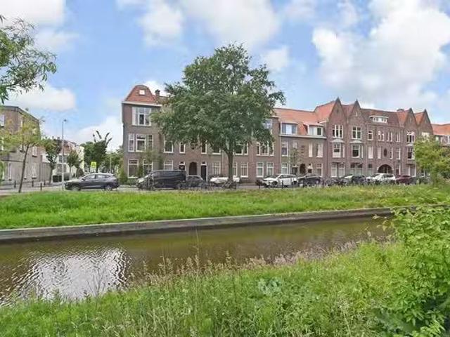 Appartement te koop Koningin Emmakade 154 B in Den Haag voor €.