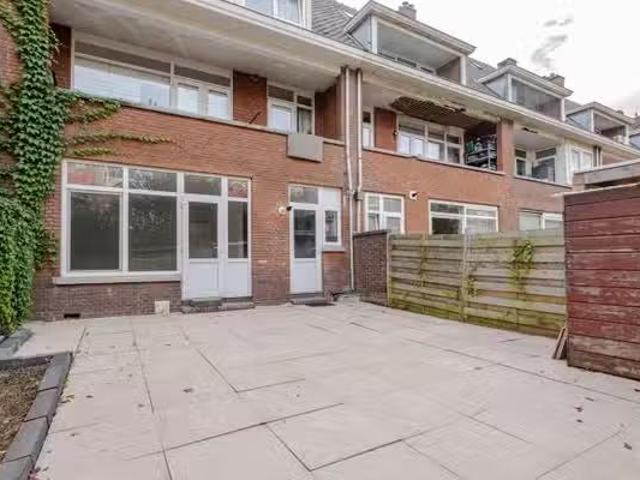Appartement te koop Kruiningenstraat 193 in Rotterdam voor € 2.