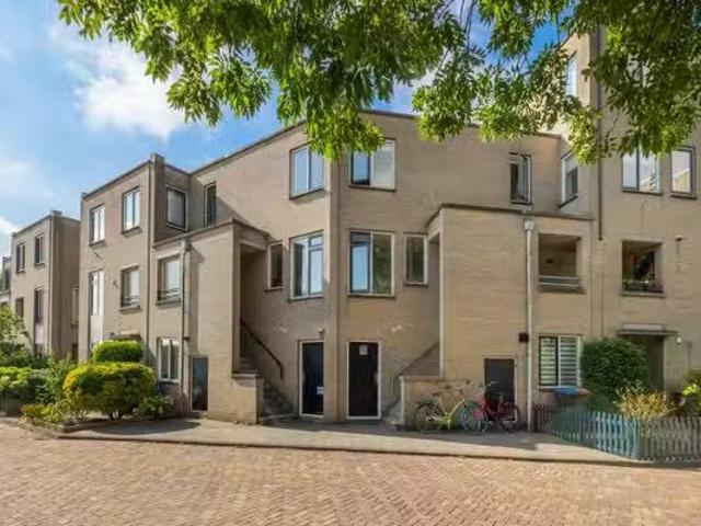 Appartement te koop Lutulistraat 28 in Haarlem voor € 325.000