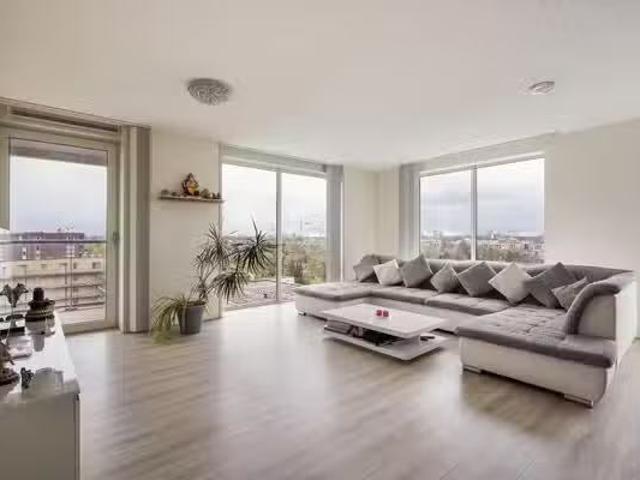 Appartement te koop Laan van Meerdervoort 1268 in Den Haag voo.