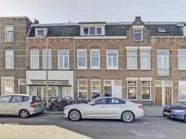 Appartement te koop Laan van Nieuw Guinea 65 in Utrecht voor €.