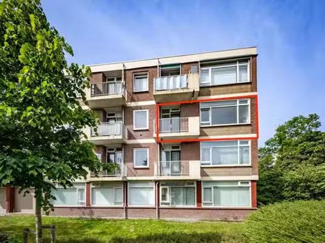 Appartement te koop Laan van de Mensenrechten 174 in Den Haag.