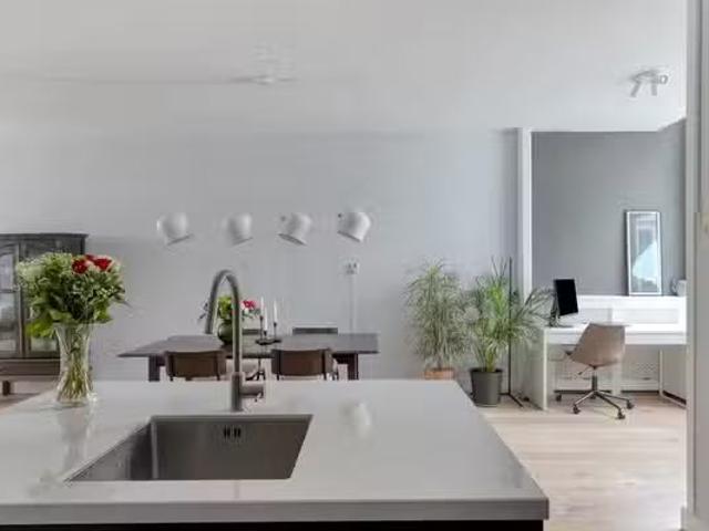 Appartement te koop Leeghwaterkade in Den Haag voor € 500.000
