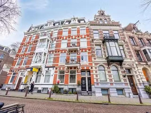 Appartement te koop Leidsekade 75 1 in Amsterdam voor prijs op.