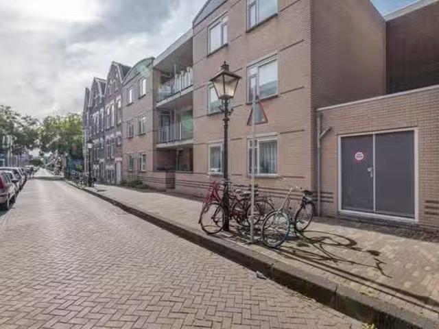 Appartement te koop Lemsterhoek 28 in Rotterdam voor € 265.000