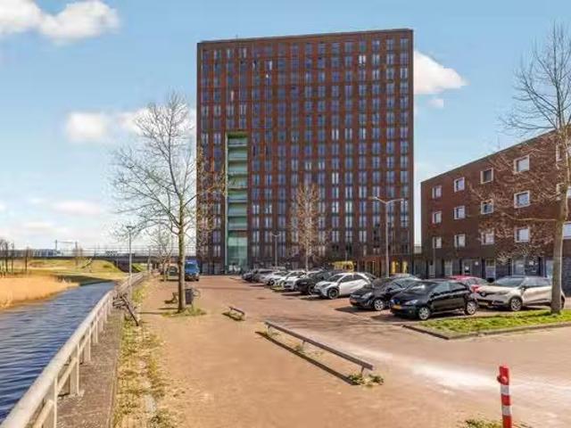 Appartement te koop Liechtensteinstraat 49 in Almere voor € 30.