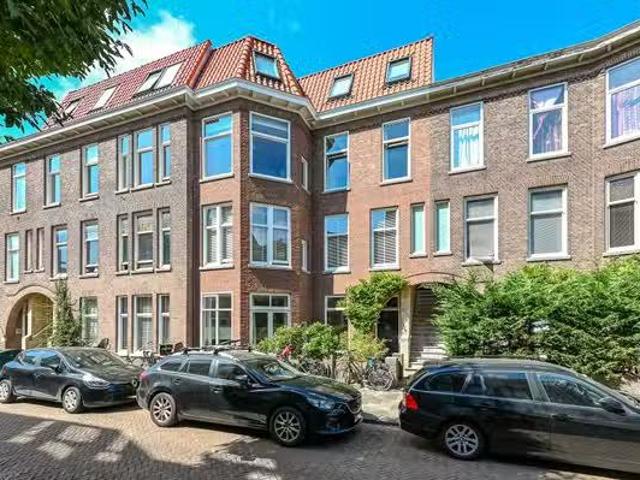 Appartement te koop Lijsterbesstraat 145 in Den Haag voor € 64.