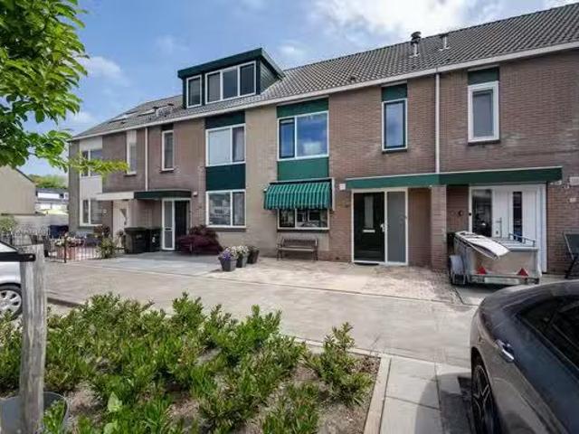 Appartement te koop Louis Davidsstraat 340 in Almere voor € 39.
