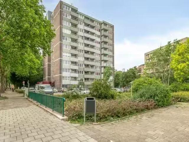 Appartement te koop P Czn Hooftlaan 4 in Eindhoven voor € 295.