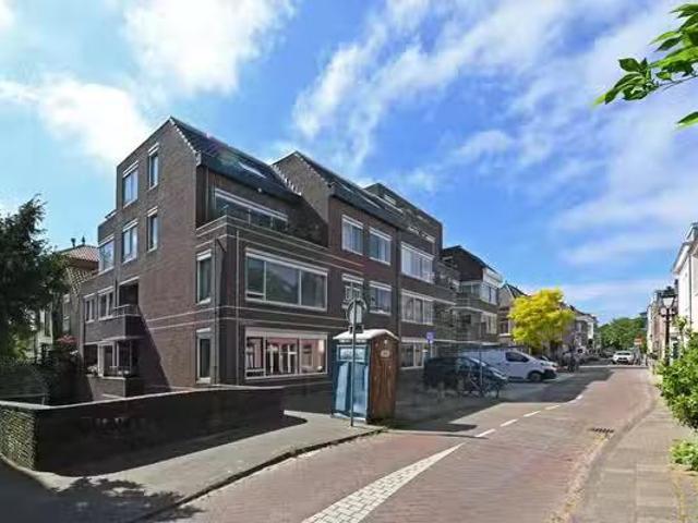 Appartement te koop Parkweg 17 A in Den Haag voor € 450.000