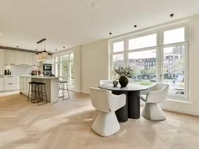 Appartement te koop Pieter de Hoochstraat 16 3 in Amsterdam vo.