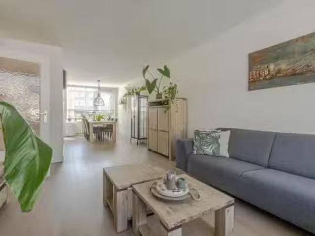 Appartement te koop Plotinusstraat 18 in Rotterdam voor € 285.