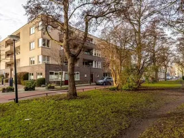 Appartement te koop Potgieterlaan 7 P in Leiden voor € 450.000