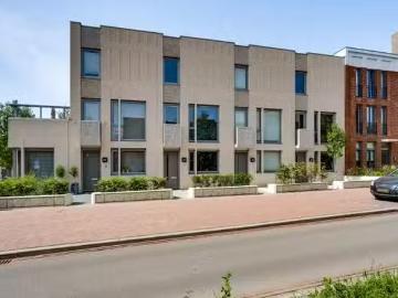 Olland, Meierijstad, Noord-Brabant - Tillen
