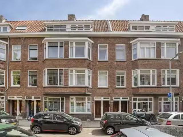 Appartement te koop Rubensstraat 30 B in Rotterdam voor € 299.