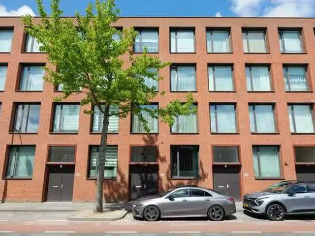 Appartement te koop Rhijnesteinstraat in Den Haag voor € 550.000