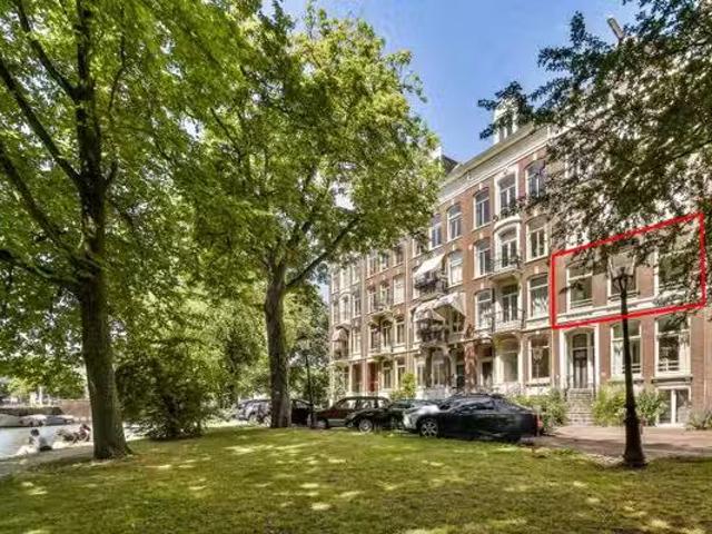 Appartement te koop Rooseveltlaan 58 1 in Amsterdam voor € 750.