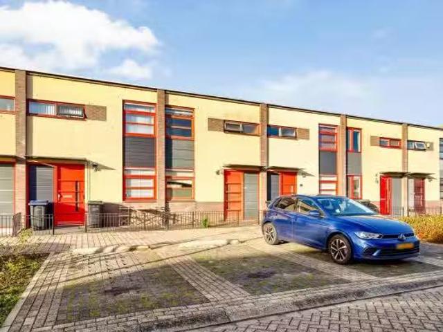 Appartement te koop Rosarium 97 in Almere voor € 290.000