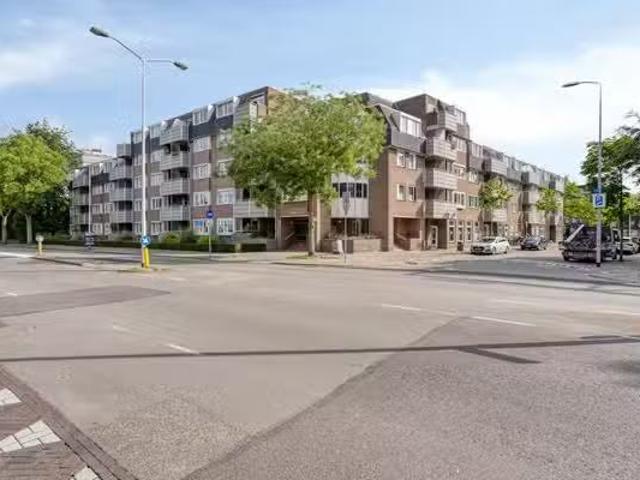 Appartement te koop St Plechelmuspad 3 in Eindhoven voor € 350.