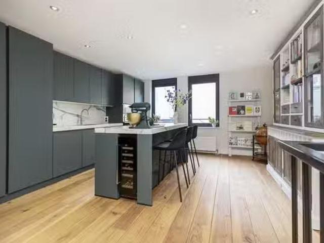 Appartement te koop Stadhouderskade 118 2 in Amsterdam voor €.