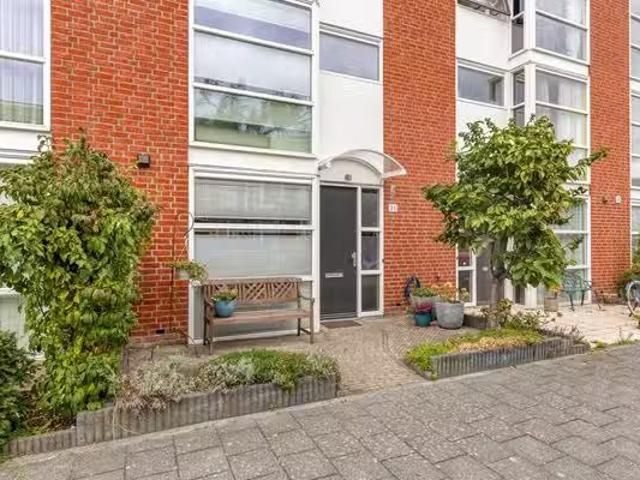 Appartement te koop Sterappelstraat 51 in Den Haag voor € 625.