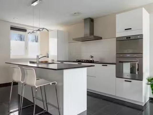 Appartement te koop Strijpesingel 28 in Rotterdam voor € 400.000