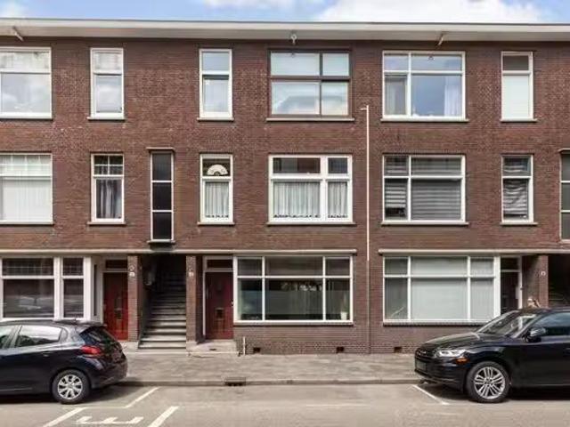 Appartement te koop Sweelinckstraat 33 in Vlaardingen voor € 2.