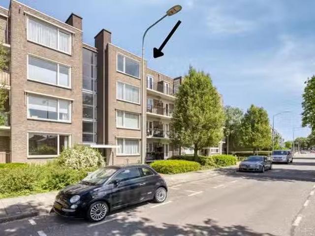Appartement te koop Sauterneslaan 8 E in Maastricht voor € 250.