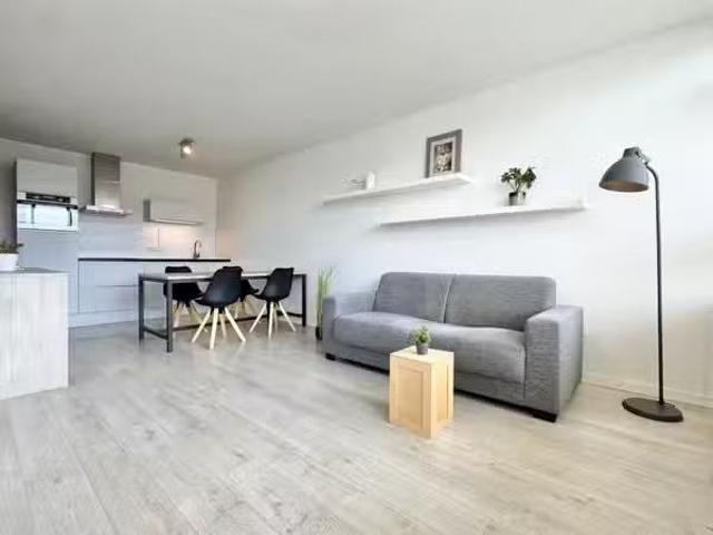 Appartement te koop Schelluinenstraat 6 in Amsterdam voor € 36.