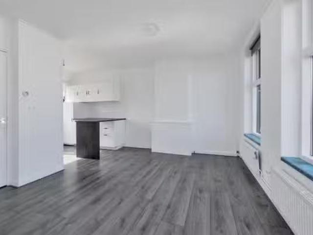 Appartement te koop Schiedamseweg Beneden 535 01L in Rotterdam.