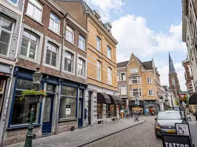 Appartement te koop Sint Annalaan 40 B in Maastricht voor € 29.