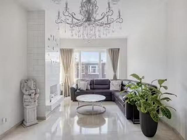 Appartement te koop Soestdijksekade in Den Haag voor € 275.000