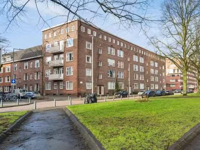Appartement te koop Spangesekade 98 D in Rotterdam voor € 295.