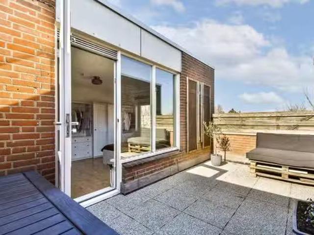Appartement te koop Spaarndammerstraat 75 2 in Amsterdam voor.