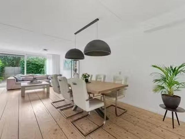 Appartement te koop Terbregselaan 6 B in Rotterdam voor € 650.