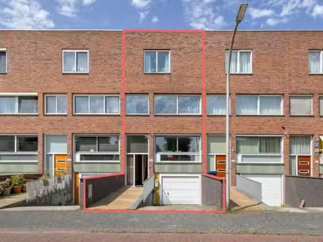 Appartement te koop Vuurvlinderlaan in Den Haag voor € 695.000