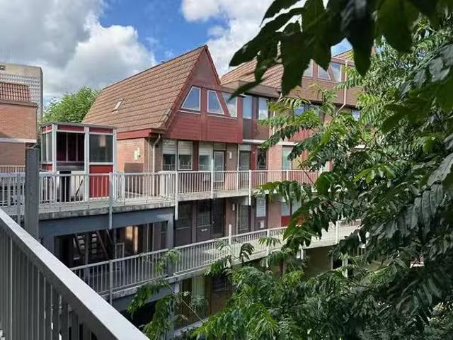 Appartement te koop Van Aerssenlaan 36 B in Rotterdam voor € 3.