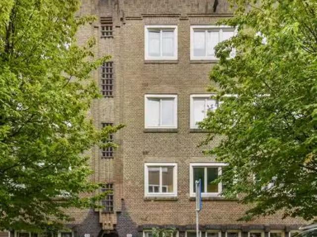 Appartement te koop Van Bossestraat 66 1 in Amsterdam voor € 3.