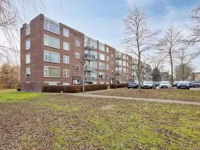 Appartement te koop van der Duyn van Maasdamlaan 134 B in Vlaa.