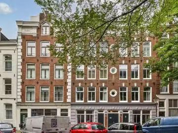 Appartement te koop Van der Hoopstraat in Amsterdam voor € 385.
