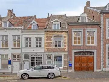 Appartement te koop van Hasseltkade 14 D in Maastricht voor €.