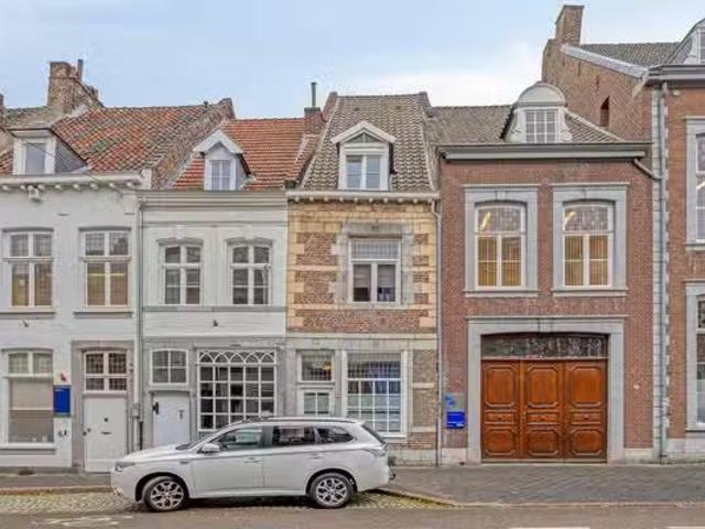Appartement te koop van Hasseltkade 14 D in Maastricht voor €.
